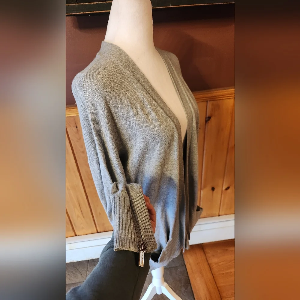 Michael Kors Gray Cardigan Sweater With Pockets + Zippers Size Medium - Picture 5 of 10